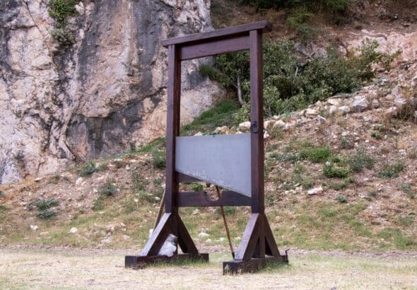 Old,Wooden,Guillotine,For,Panishement,Stand,Alone,In,A,Park