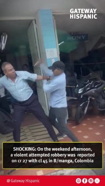 SHOCKING: Violent knife robbery attempt foiled by police officers (Colombia)