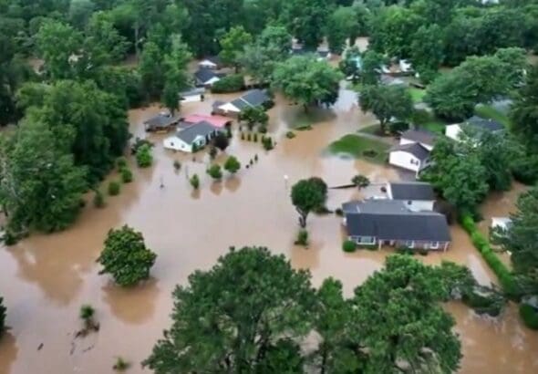 httpsgatewayhispanic.com202507breaking-news-deluge-despair-durham-nc-swamped-catastrophic