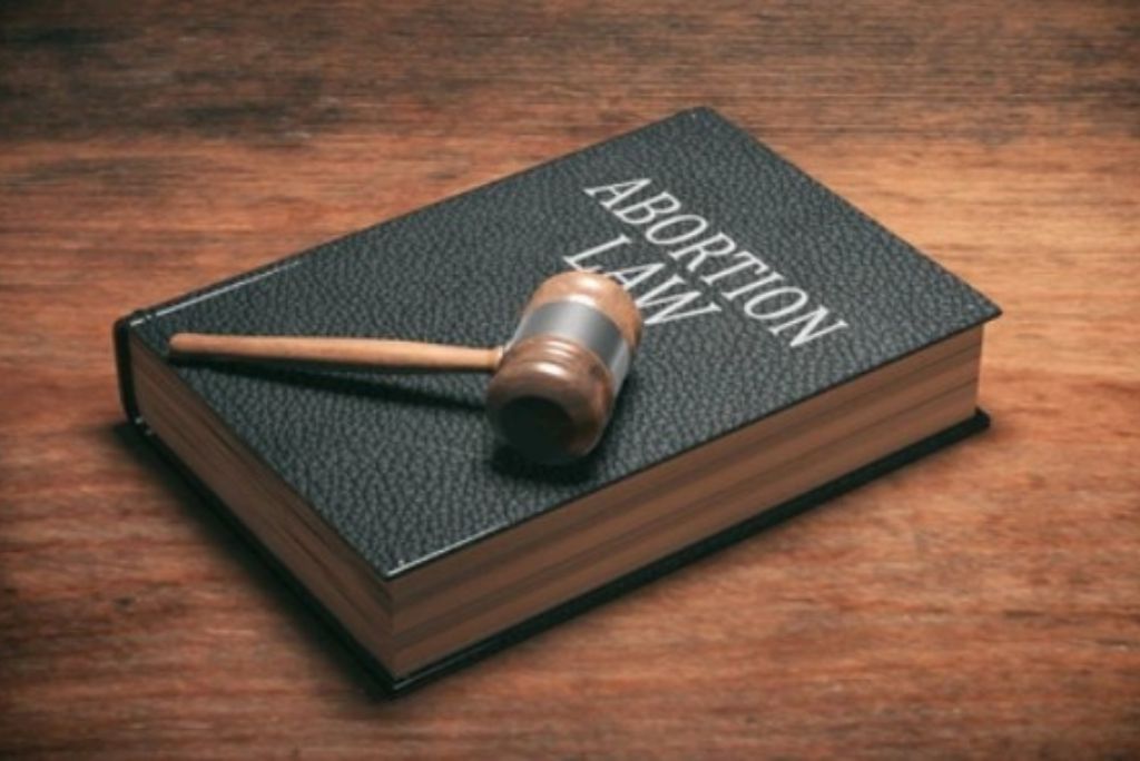 distant-relatives-to-authorize-minors-abortions