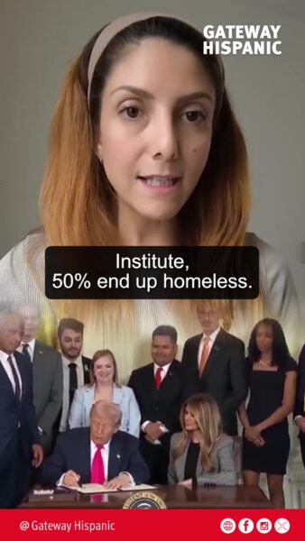 Trump y Melania firman ‘Fostering the Future’, ofreciendo a quienes salen del sistema de foster care