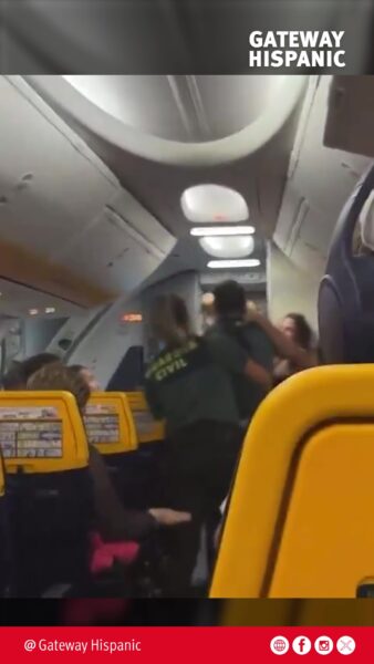 2 Civil Guard officers were injured while trying to arrest a professional MMA fighter on an airplane