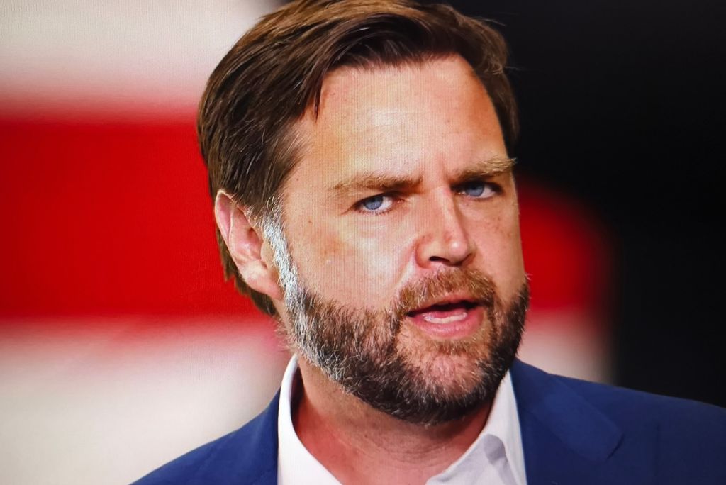 el-vicepresidente-jd-vance-advierte-contra-la-reaccin-exagerada-a-las-elecciones-pero-seala-tres-cosas-que-deben-cambiar