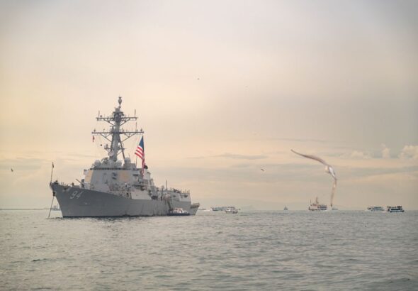 trump-anuncia-que-una-gran-flota-de-buques-de-guerra-estadounidenses-avanza-hacia-irn