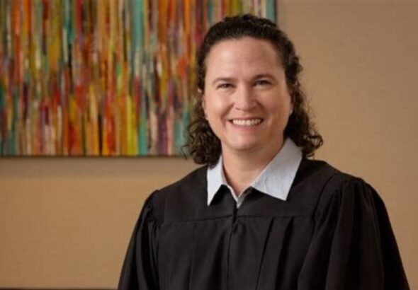 victoria-de-trump-jueza-nombrada-por-biden-rechaza-la-iniciativa-de-emergencia-para-bloquear-la-operacin-metro-surge-de-ice-en-minneapolis