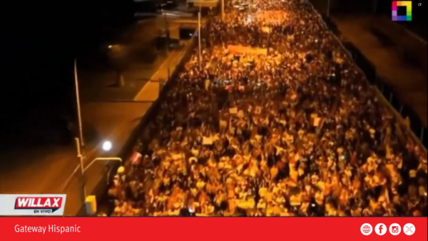 Multitudinaria marcha “Defendamos la Democracia” marca jornada de tensión en Perú (VIDEO)